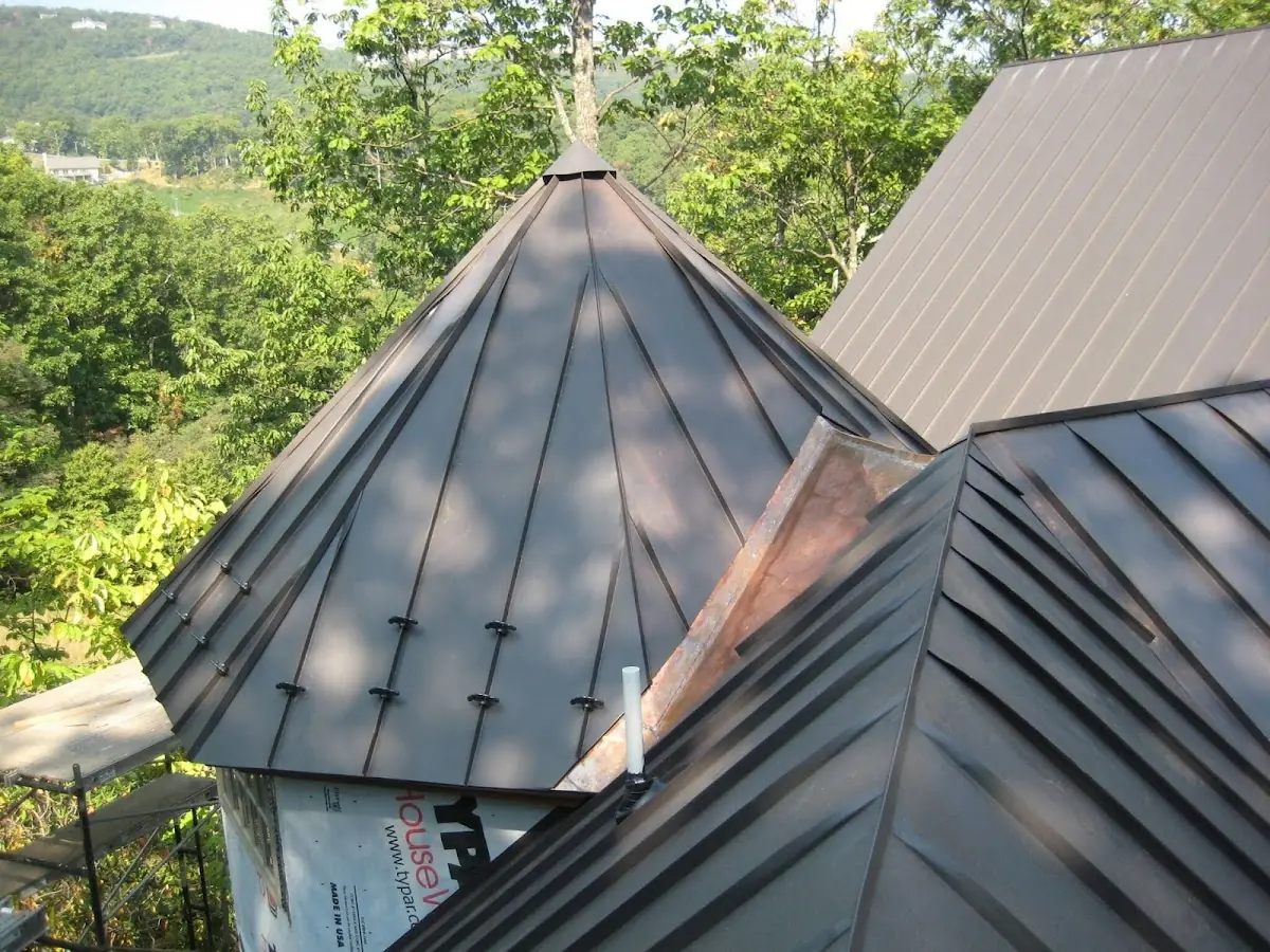 Professional Roof Tarp Installation by Craftsman Roofing in Garden Acres